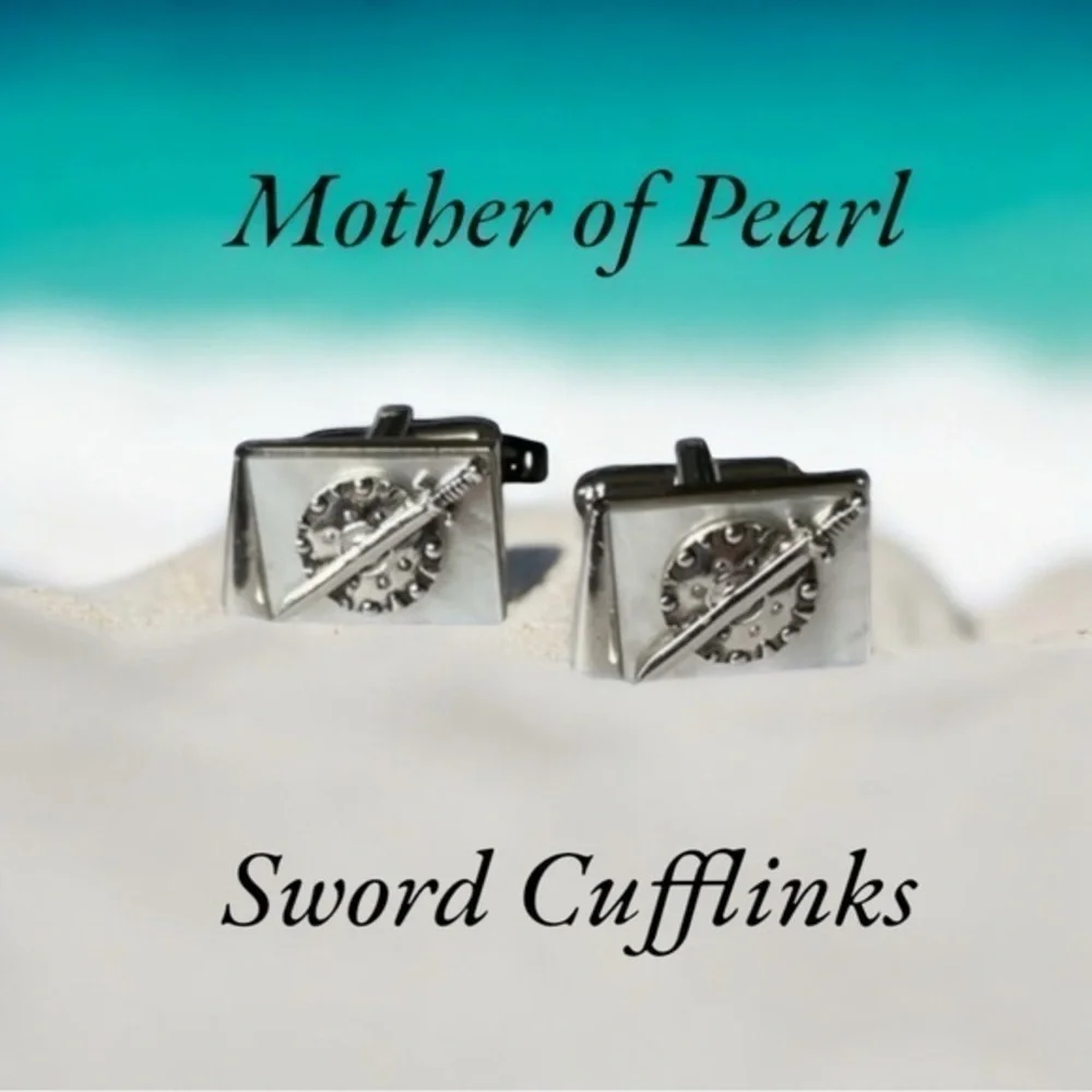 🫶🏻 Vintage Mother of Pearl Cuff Links